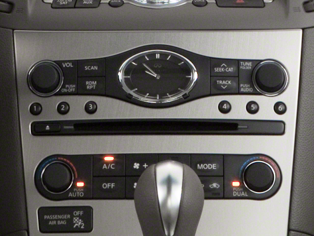 2010 INFINITI G37x X