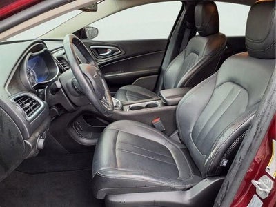 2017 Chrysler 200 Limited Platinum