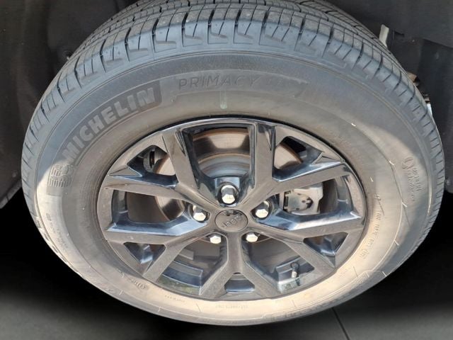 2025 Jeep Grand Cherokee Altitude 4x4