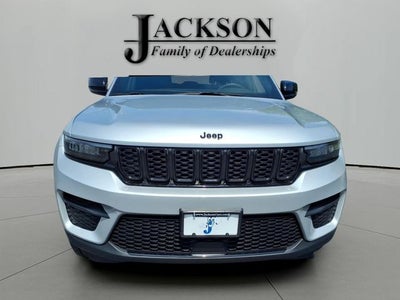 2025 Jeep Grand Cherokee Altitude 4x4