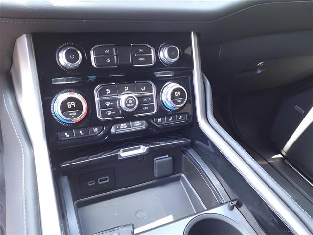 2024 GMC Yukon XL 4WD Denali