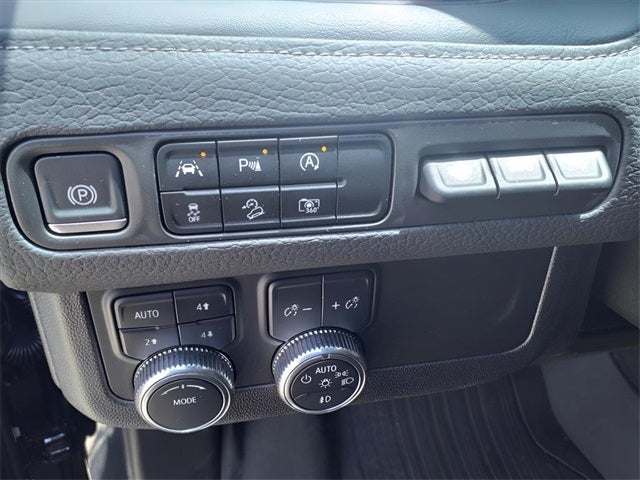 2024 GMC Yukon XL 4WD Denali