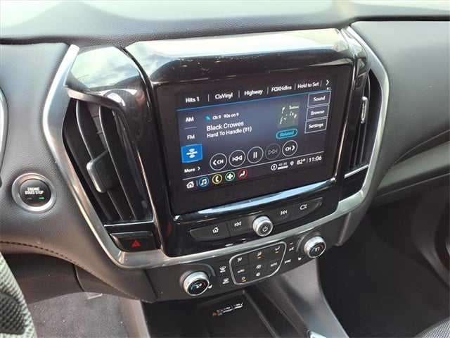 2022 Chevrolet Traverse AWD LT Cloth