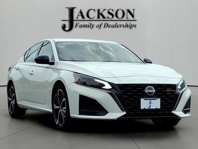 2024 Nissan Altima SR FWD