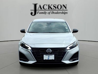 2024 Nissan Altima SV FWD