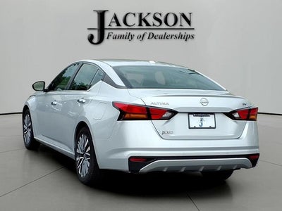 2024 Nissan Altima SV FWD