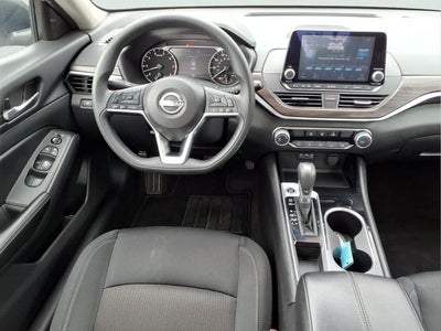2024 Nissan Altima SV FWD