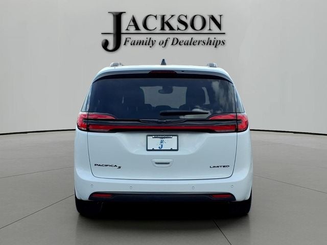 2025 Chrysler Pacifica Limited