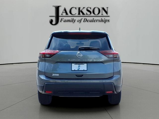2025 Nissan Rogue SV FWD