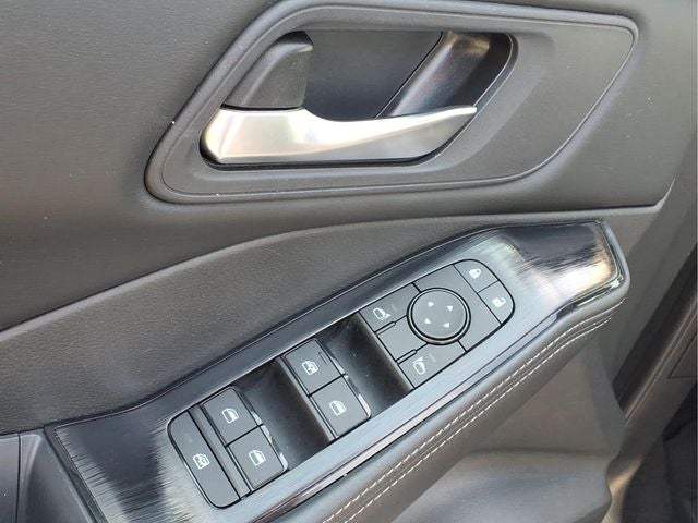 2025 Nissan Rogue SV FWD