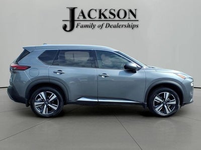 2023 Nissan Rogue SL FWD
