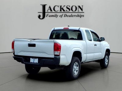 2016 Toyota Tacoma SR