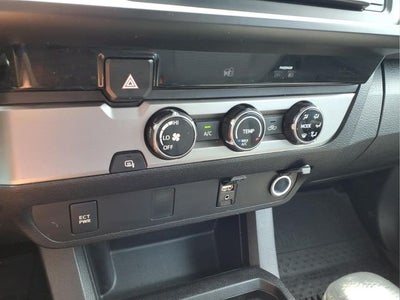 2016 Toyota Tacoma SR
