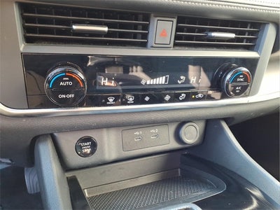 2024 Nissan Rogue SV FWD