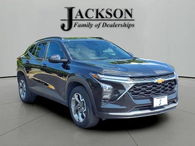 2025 Chevrolet Trax FWD LT