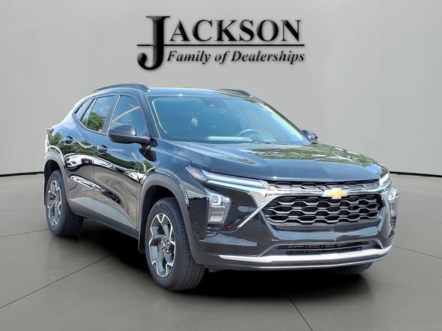 2025 Chevrolet Trax FWD LT