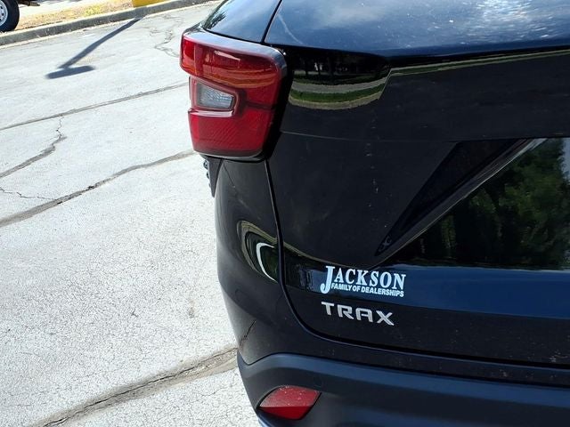 2025 Chevrolet Trax FWD LT