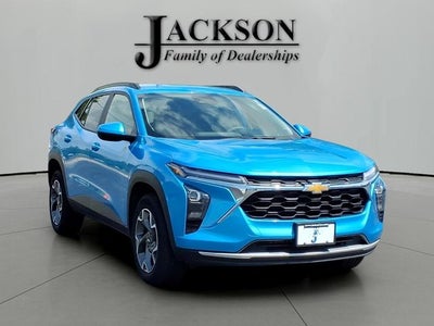 2025 Chevrolet Trax FWD LT