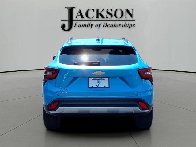 2025 Chevrolet Trax FWD LT