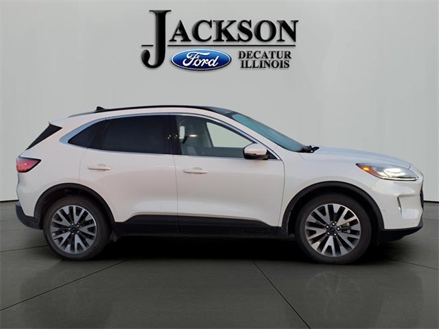 2020 Ford Escape Titanium