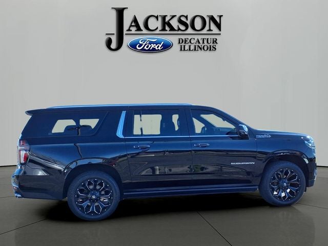 2021 Chevrolet Suburban High Country