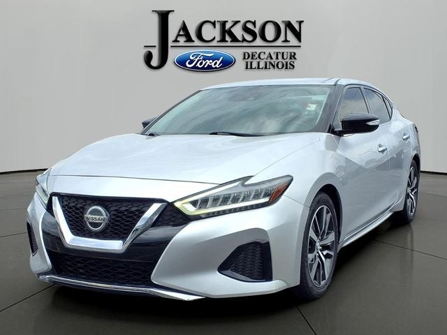 2020 Nissan Maxima SV's photo