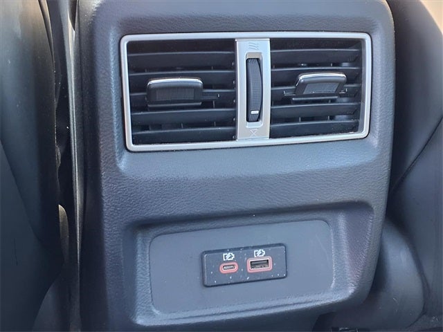 2023 Nissan Maxima SR