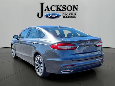 2020 Ford Fusion SE
