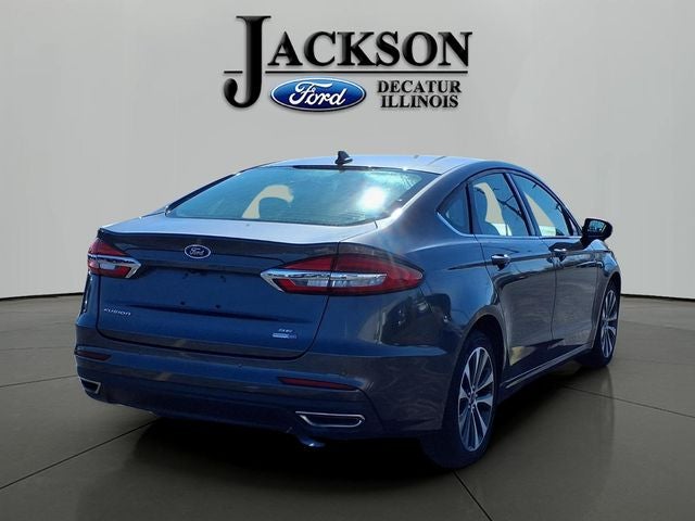 2020 Ford Fusion SE