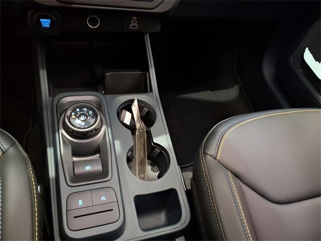 2025 Ford Maverick Lobo Standard