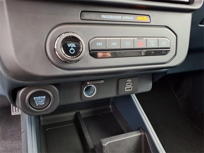 2025 Ford Maverick Lobo Standard