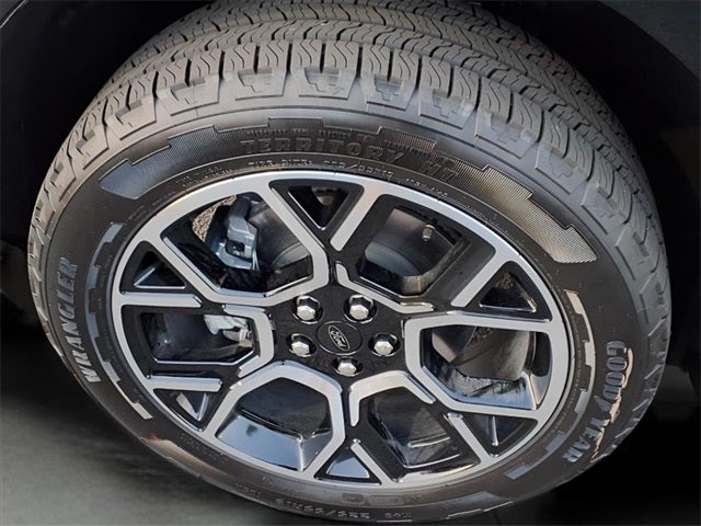 2025 Ford Maverick Lariat