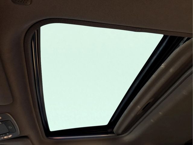 2022 Toyota Sienna XLE 8 Passenger
