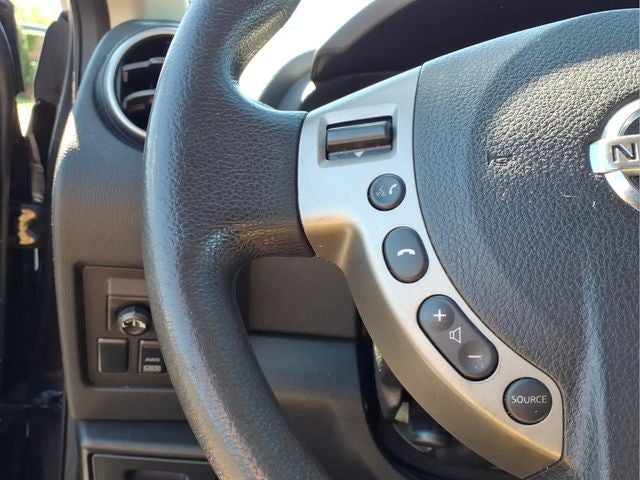 2011 Nissan Rogue SV