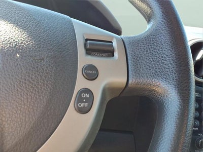 2011 Nissan Rogue SV