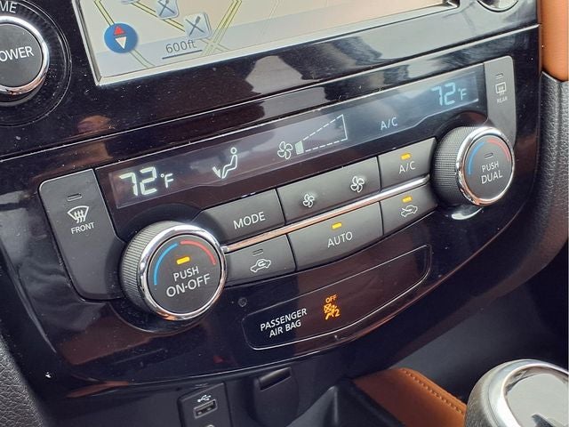 2017 Nissan Rogue SL