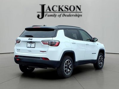 2025 Jeep Compass Trailhawk