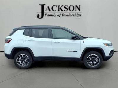 2025 Jeep Compass Trailhawk